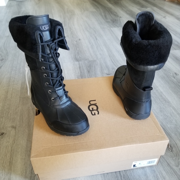 UGG Kids Butte II Toggle Tall Snow Boot - Picture 4 of 9